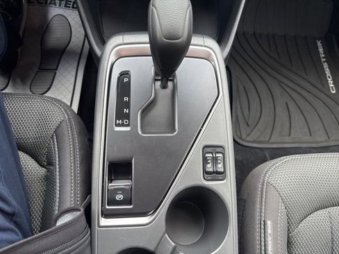 Used 2024 Subaru Crosstrek 2.0i Premium image 17