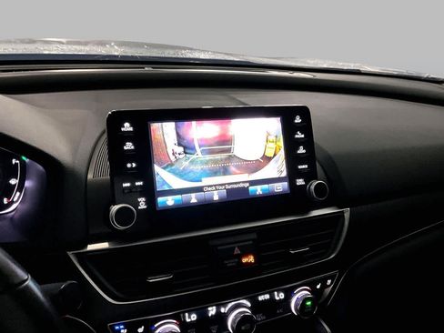 Used 2021 Honda Accord Touring image 26