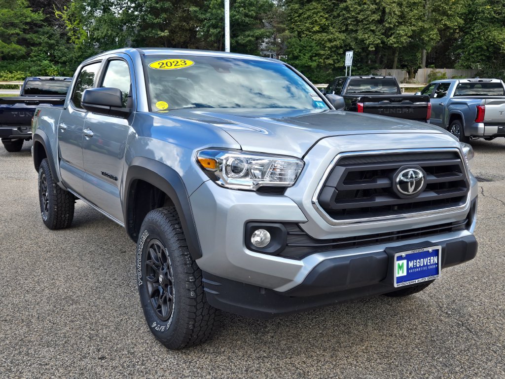 Used 2023 Toyota Tacoma SR5 w/ SX Package AWD/4WD image 8