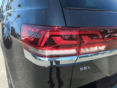 New 2026 Volkswagen Atlas SEL image 14
