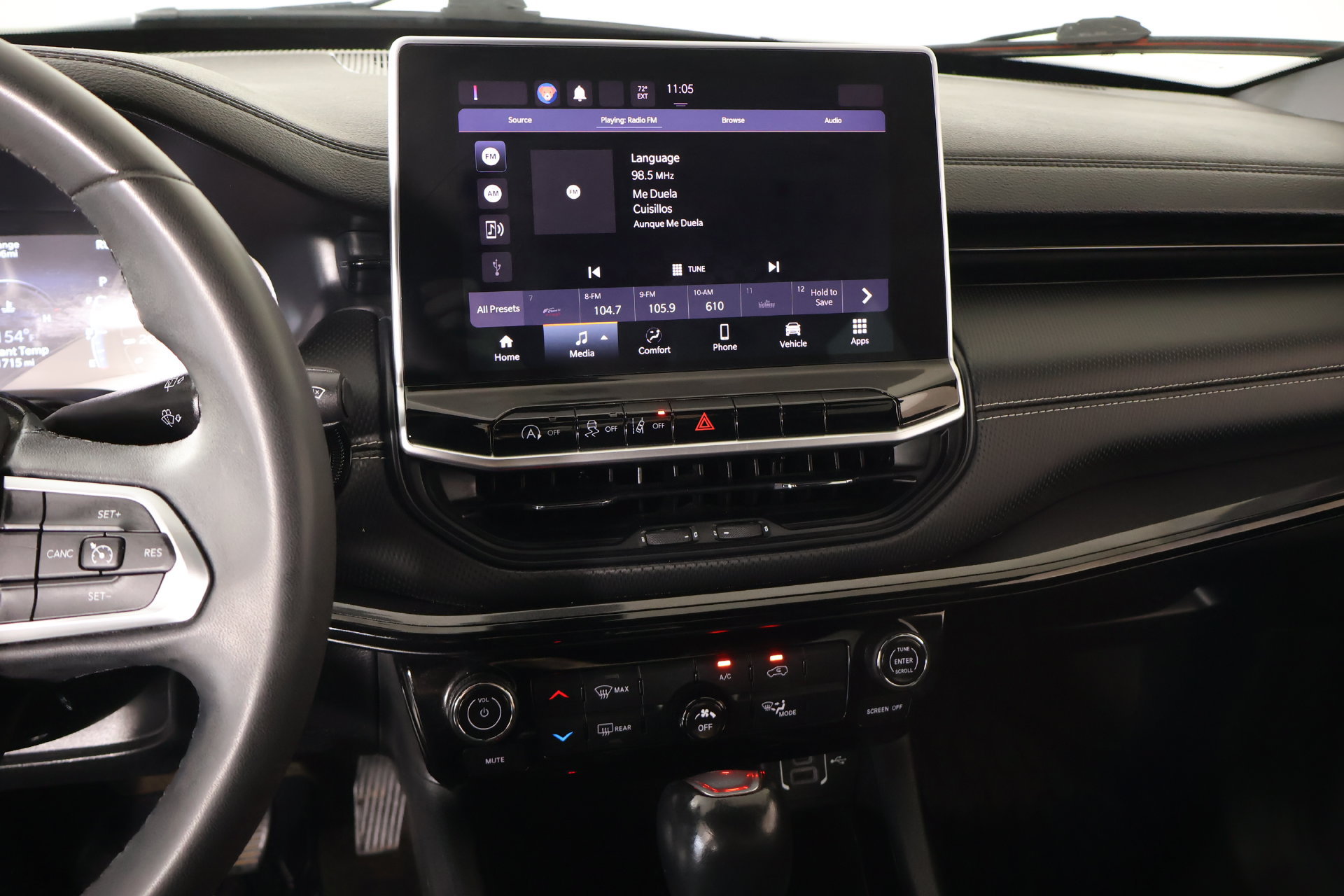 Used 2022 Jeep Compass Latitude FWD image 5