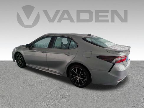 Used 2023 Toyota Camry SE FWD image 23