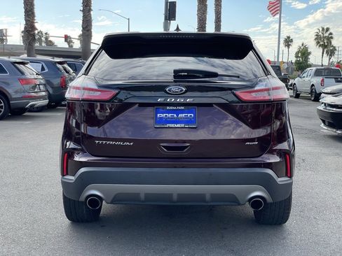 Used 2024 Ford Edge Titanium image 6