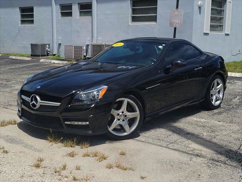 Used 2015 Mercedes-Benz SLK 250 w/ Premium Package image 1