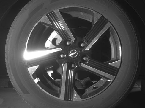 Used 2025 Nissan Sentra SV FWD image 15