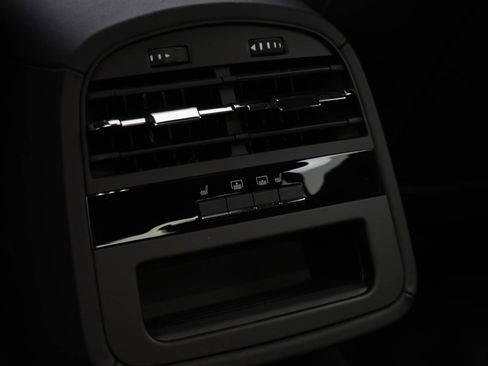 Used 2020 Maserati Quattroporte GTS GranLusso image 19