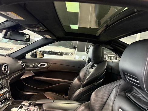 Used 2013 Mercedes-Benz SL 63 AMG image 11