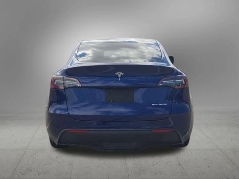 Used 2020 Tesla Model Y Long Range image 5