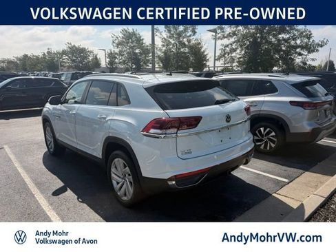 Used 2021 Volkswagen Atlas Cross Sport SE w/ Panoramic Sunroof Package AWD/4WD image 3