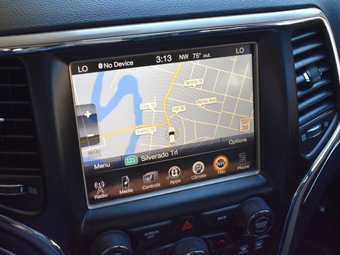 Used 2015 Jeep Grand Cherokee Limited w/ Luxury Group II AWD/4WD image 30