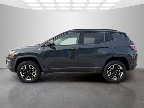 Used 2018 Jeep Compass Trailhawk w/ Cold Weather Group image 5