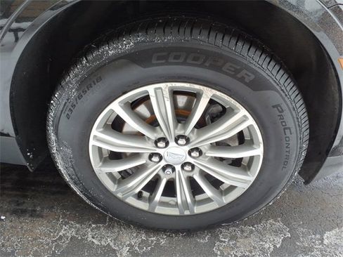 Used 2019 Cadillac XT5 Luxury image 29