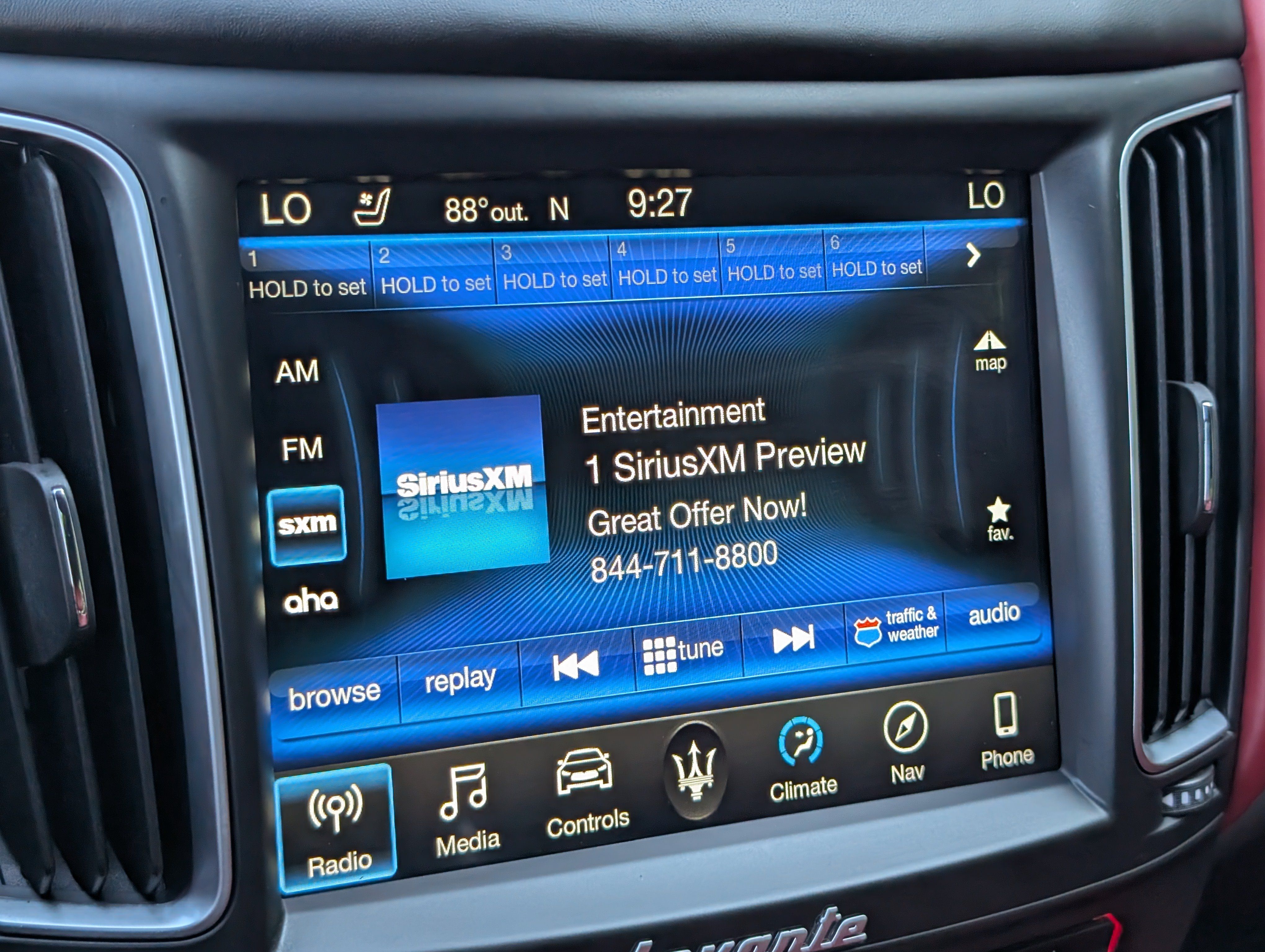 Used 2017 Maserati Levante S AWD/4WD image 30