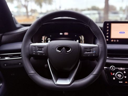 Certified 2026 INFINITI QX60 Sport w/ Dark Cargo Package image 18