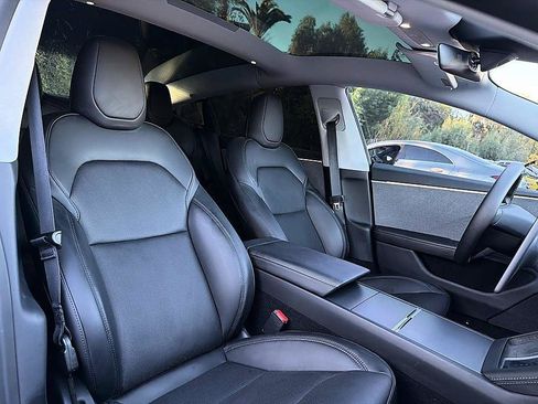 Used 2025 Tesla Model 3 Long Range RWD image 21