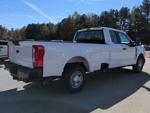 New 2026 Ford F250 XL image 4