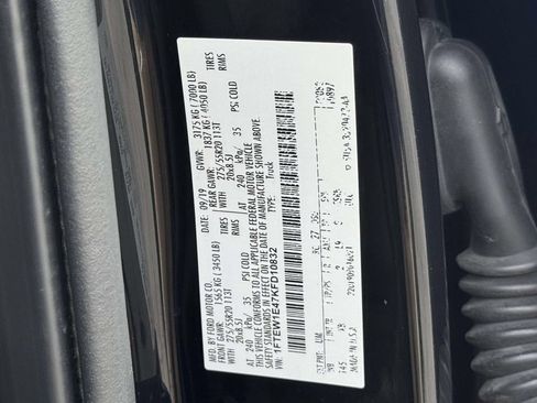 Used 2019 Ford F150 XLT w/ Equipment Group 302A Luxury AWD/4WD image 31