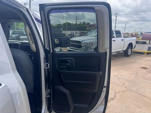Used 2014 RAM 1500 Express AWD/4WD image 12