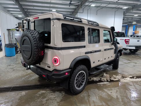 Used 2024 INEOS Grenadier Fieldmaster Dual Roofs Navigat image 3