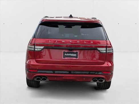New 2025 Lincoln Aviator AWD w/ Jet Appearance Package image 7