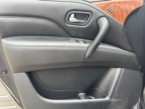 Used 2019 INFINITI QX80 Luxe w/ Proassist Package image 16