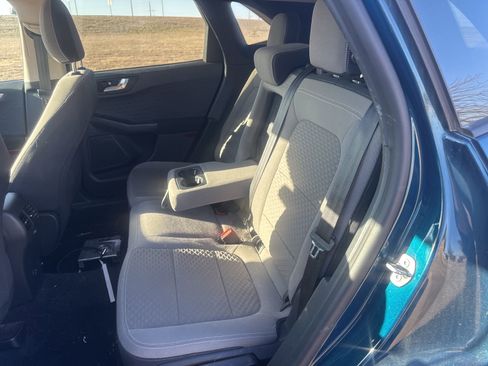 Used 2020 Ford Escape SE image 8