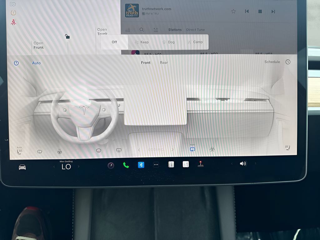 Used 2024 Tesla Model Y Long Range AWD/4WD image 20
