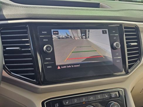 Used 2021 Volkswagen Atlas SEL Premium AWD/4WD image 19