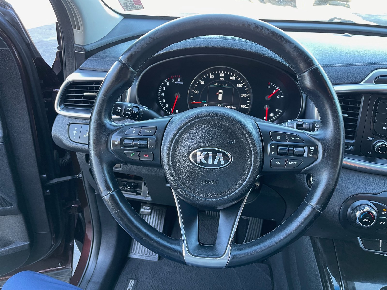 Used 2016 Kia Sorento EX w/ EX Premium Package AWD/4WD image 24