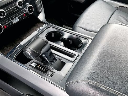 Certified 2022 Ford F150 Lariat image 16