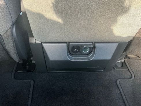 Used 2025 Ford F150 XLT w/ Equipment Group 301A Standard image 17