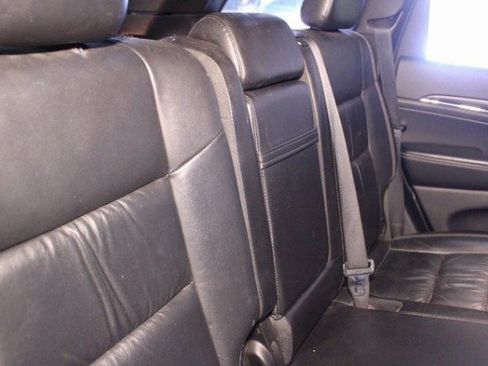 Used 2016 Jeep Grand Cherokee Limited image 14