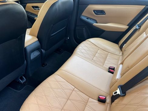 Used 2024 Nissan Sentra SV w/ SV Premium Package FWD image 12