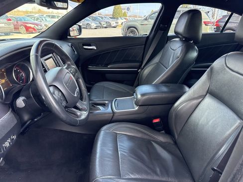 Used 2016 Dodge Charger SE w/ Power Sunroof Group image 20