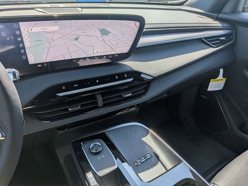 New 2026 Buick Enclave Sport Touring w/ Power Package image 22