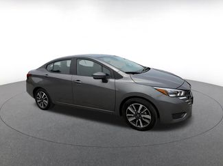 Used 2025 Nissan Versa SV FWD video 2