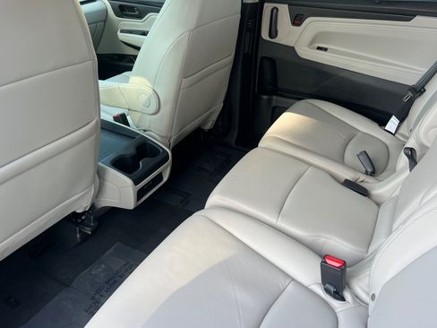 New 2026 Honda Odyssey EX-L image 13