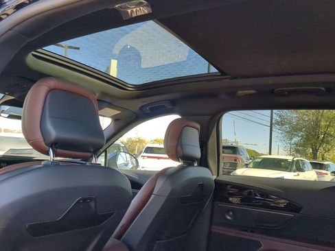 New 2026 Lincoln Nautilus Reserve image 21