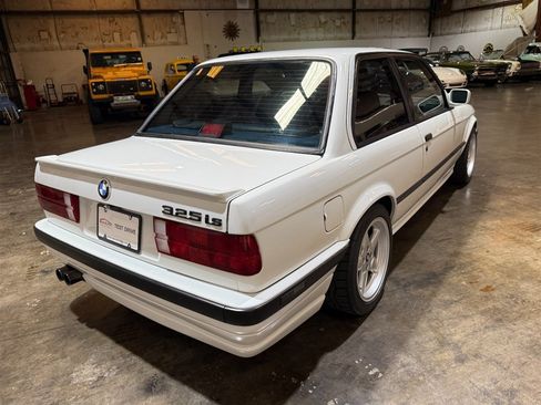 Used 1987 BMW 325is Coupe RWD image 23