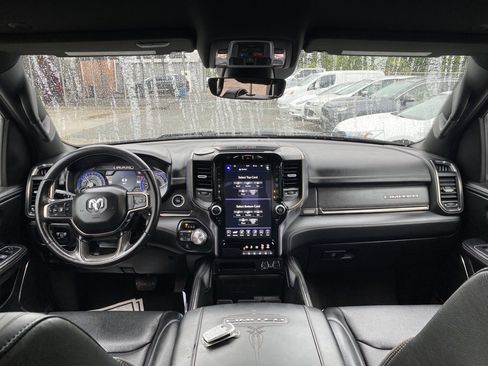 Used 2021 RAM 1500 Limited w/ Body Color Bumper Group image 25