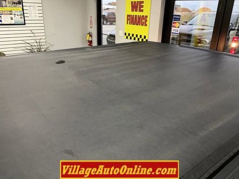 Used 2019 Chevrolet Silverado 1500 LT w/ All-Star Edition image 36