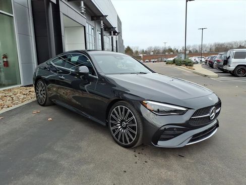 Certified 2025 Mercedes-Benz CLE 300 CLE 300 image 8