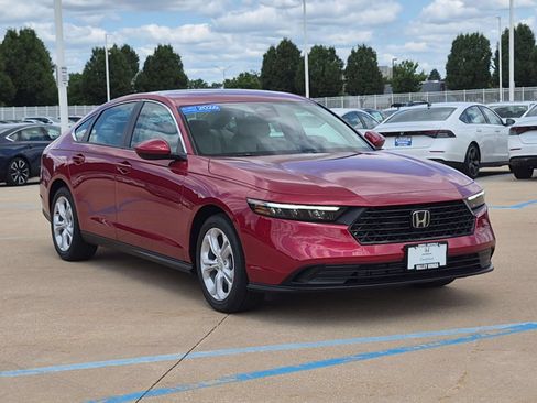 Used 2026 Honda Accord LX image 5