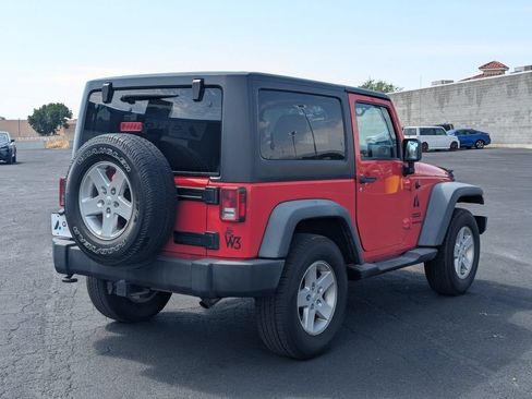 Used 2015 Jeep Wrangler Sport w/ Quick Order Package 24S AWD/4WD image 3