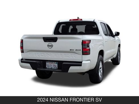 Used 2024 Nissan Frontier SV w/ Technology Package AWD/4WD image 8