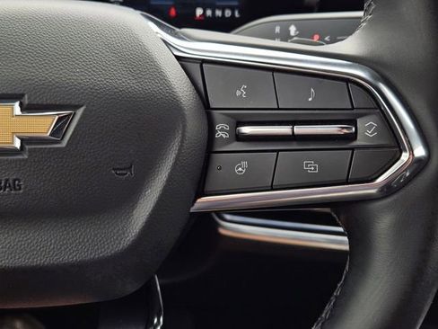 Used 2025 Chevrolet Equinox LT image 28