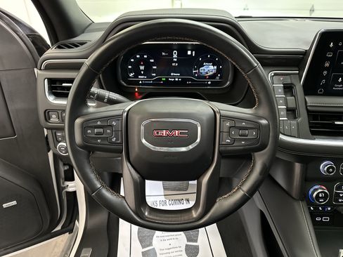 Used 2023 GMC Yukon AT4 w/ AT4 Premium Plus Package AWD/4WD image 32