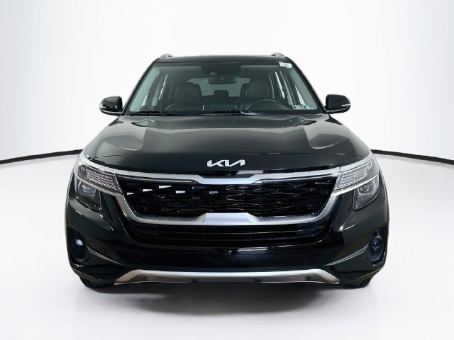 Used 2023 Kia Seltos EX AWD/4WD image 2