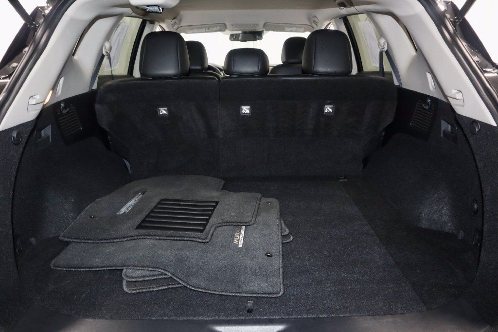 Certified 2024 Nissan Murano SV w/ SV Midnight Edition Package AWD/4WD image 14