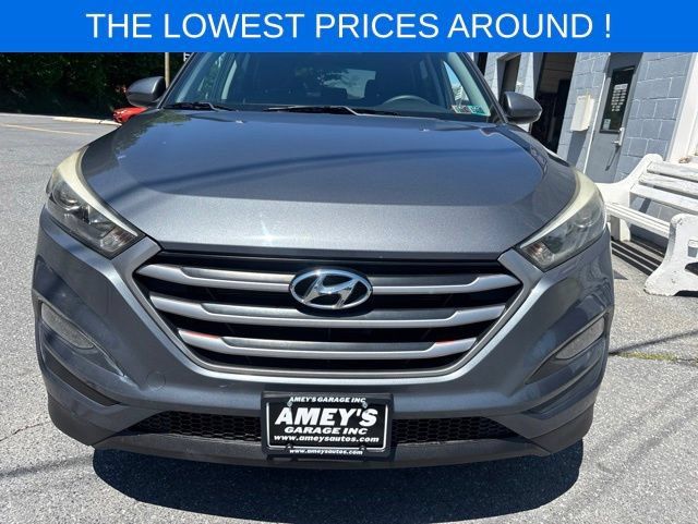 Used 2017 Hyundai Tucson SE w/ SE Popular Package 02 AWD/4WD image 2